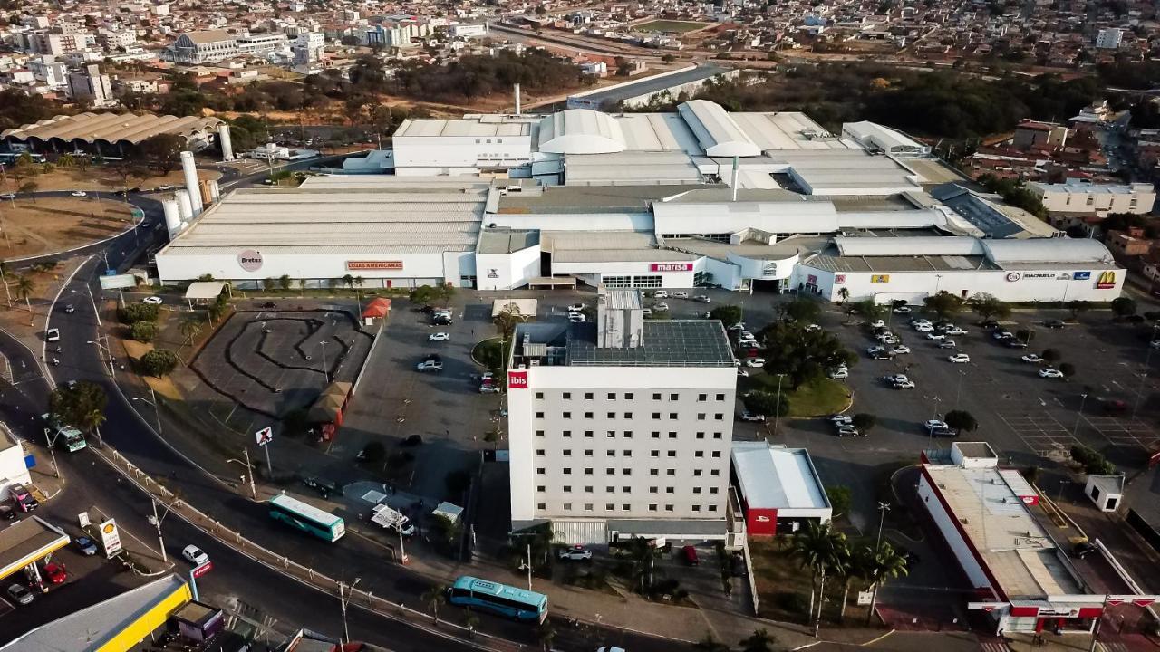 Ibis Montes Claros Shopping Hotel Buitenkant foto